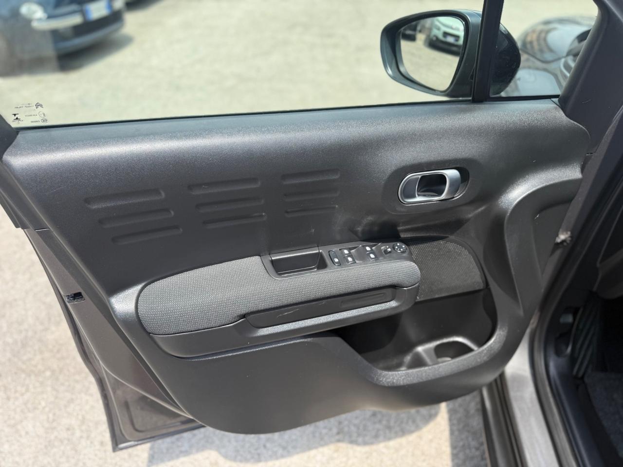 Citroen C3 Aircross C3 Aircross BlueHDi 100 S&S Shine