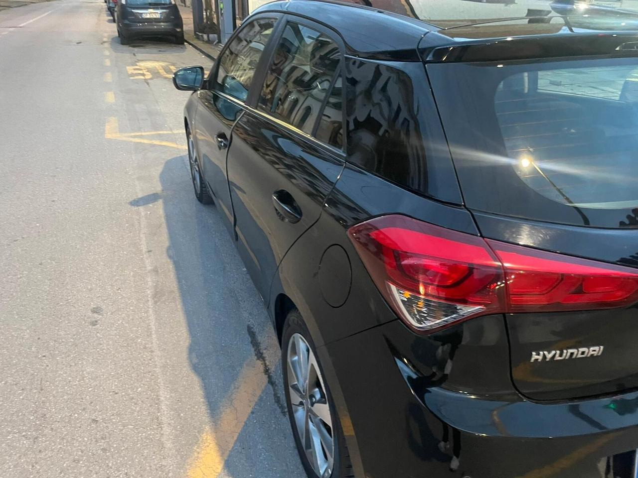 Hyundai i20 1.1 CRDi 12V 5 porte Classic