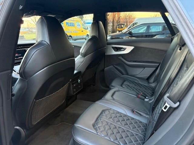 Audi Q8 50 TDI 286 CV quattro tiptronic Sport S-LINE