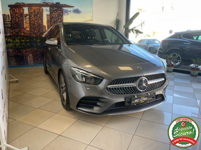 MERCEDES-BENZ B 180 d Auto Premium AMG *PACK LUCI
