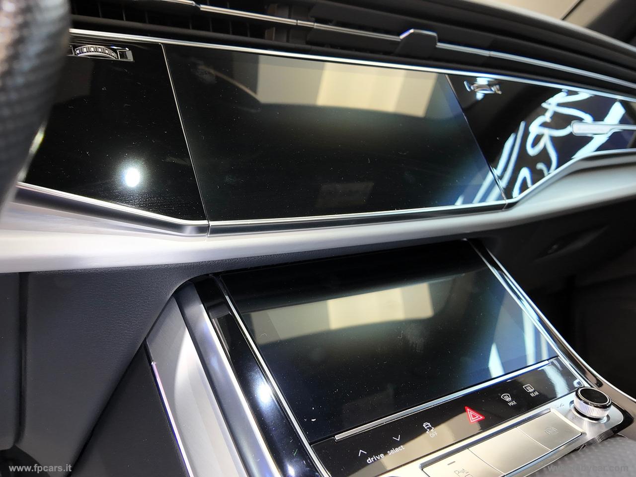 AUDI Q8 50 TDI 286 CV quattro tiptronic S LINE TETTO APRIBILE