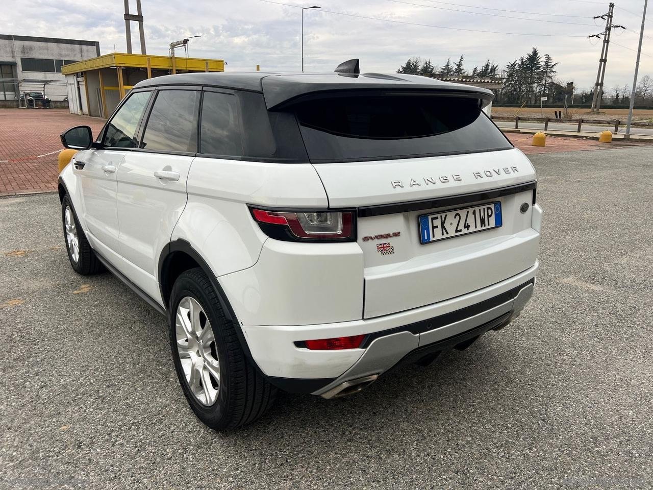 LAND ROVER RR Evoque 2.0 TD4 150 CV SE DINAMIC