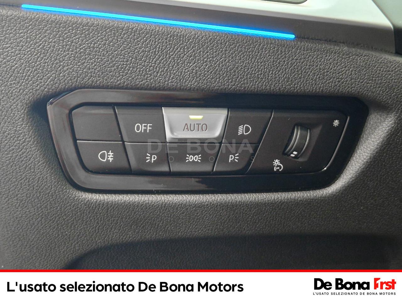 BMW Serie 3 318d touring mhev 48v auto
