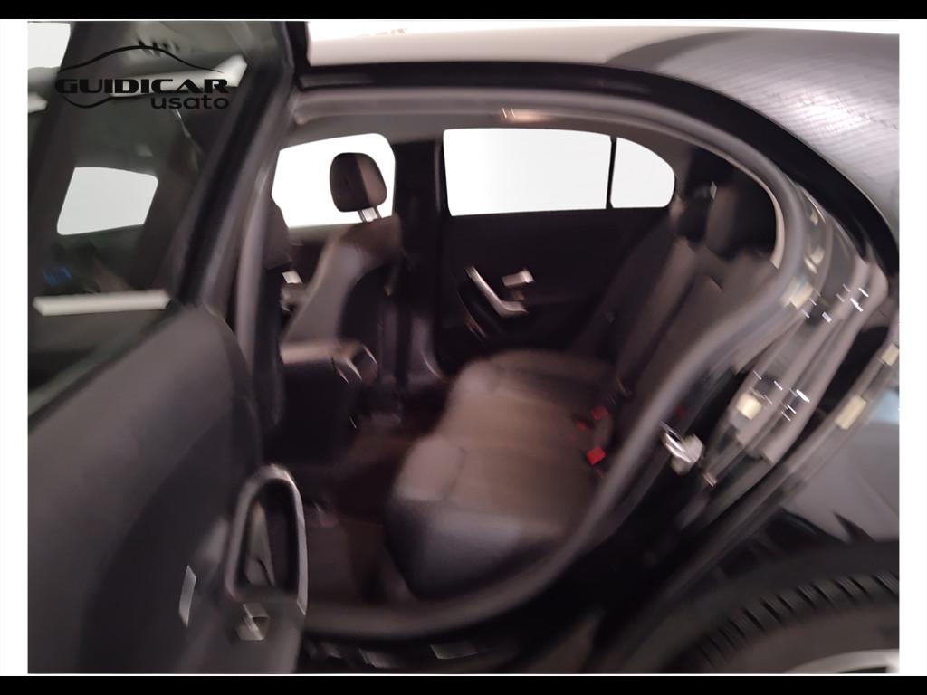 Mercedes-Benz Classe A - W177 2023 - A 180 d Progressive Advanced auto