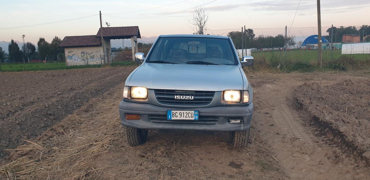 Isuzu Campo/Pick-up Pick-up 3.1 TD 4p. Crew Cab