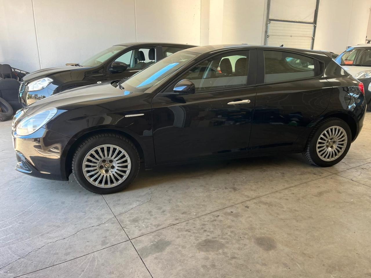 Alfa Romeo Giulietta 1.6 JTDm-2 105 CV Progression