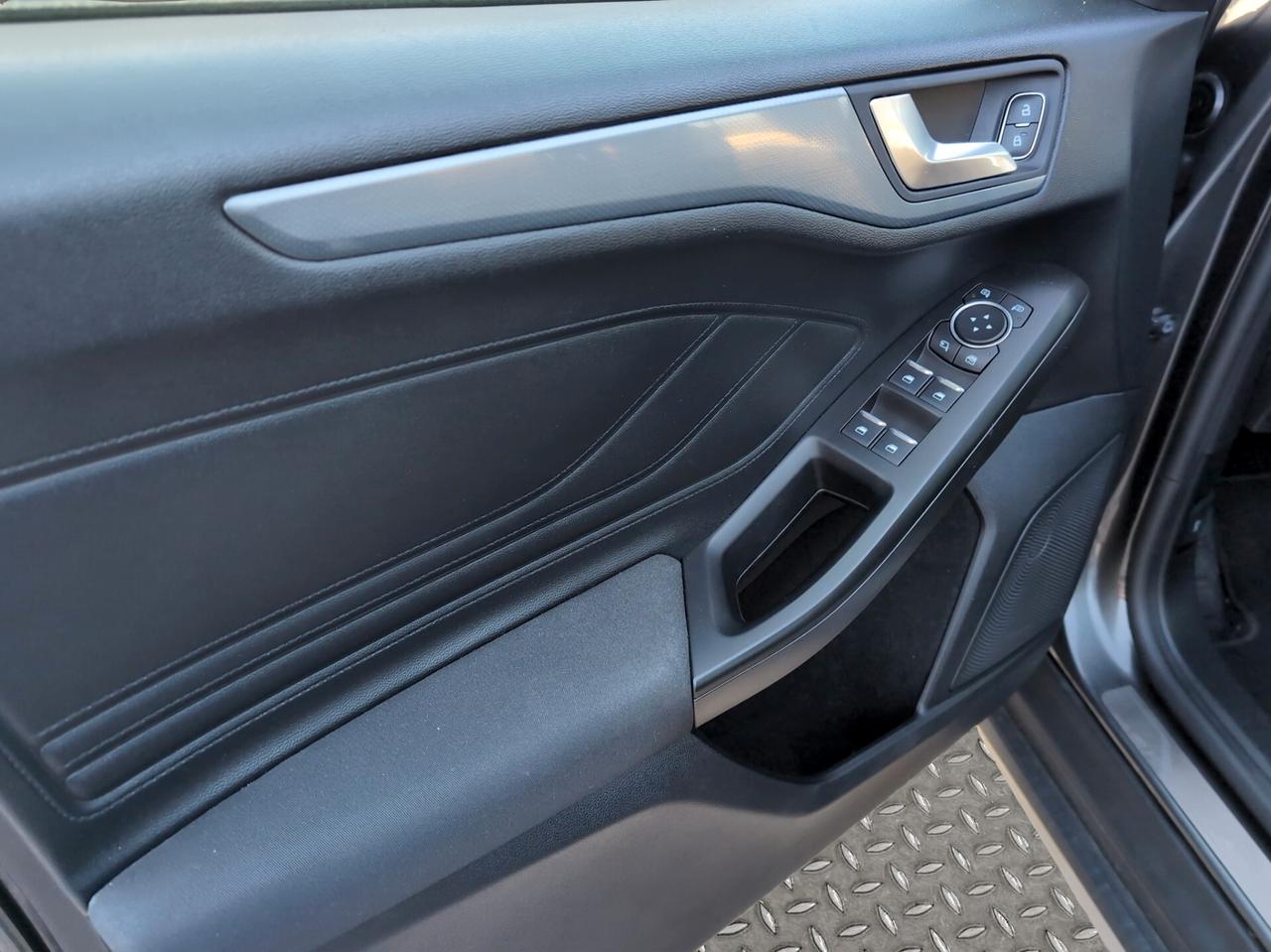 Ford Focus 1.0 EcoBoost 125 CV automatico SW Active Co-Pilot