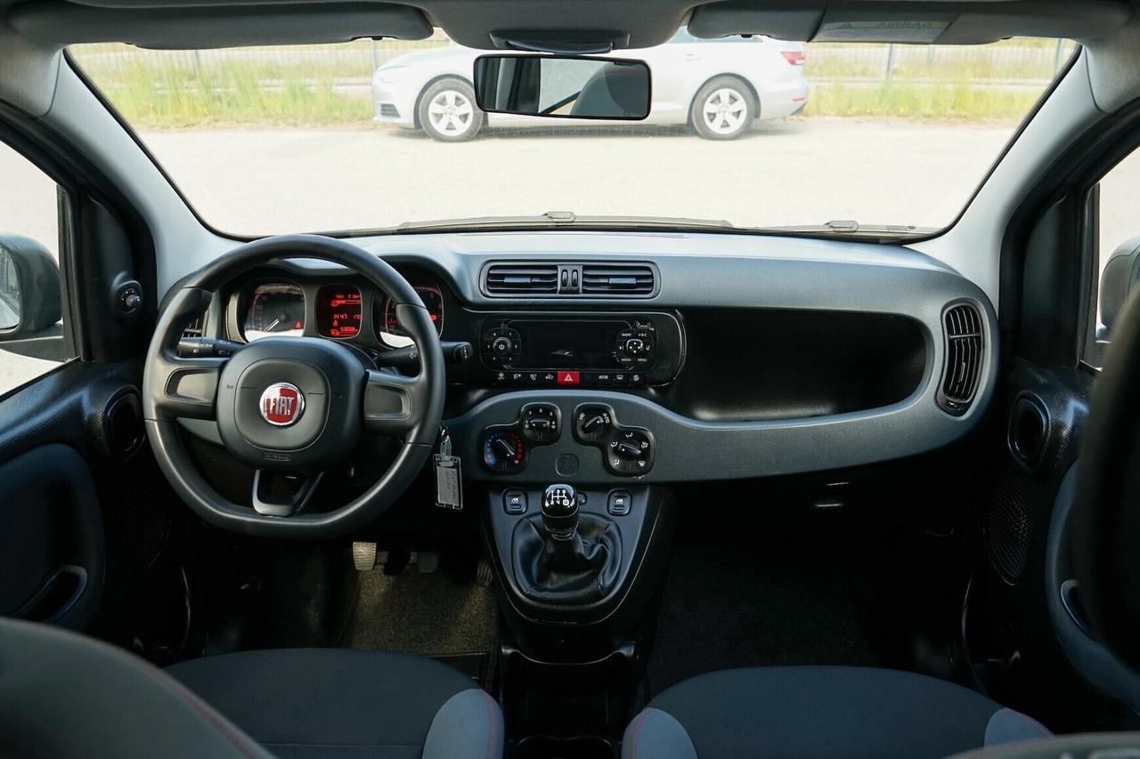 Fiat Panda 1.2 BENZINA AUTO IN ARRIVO 5 POSTI