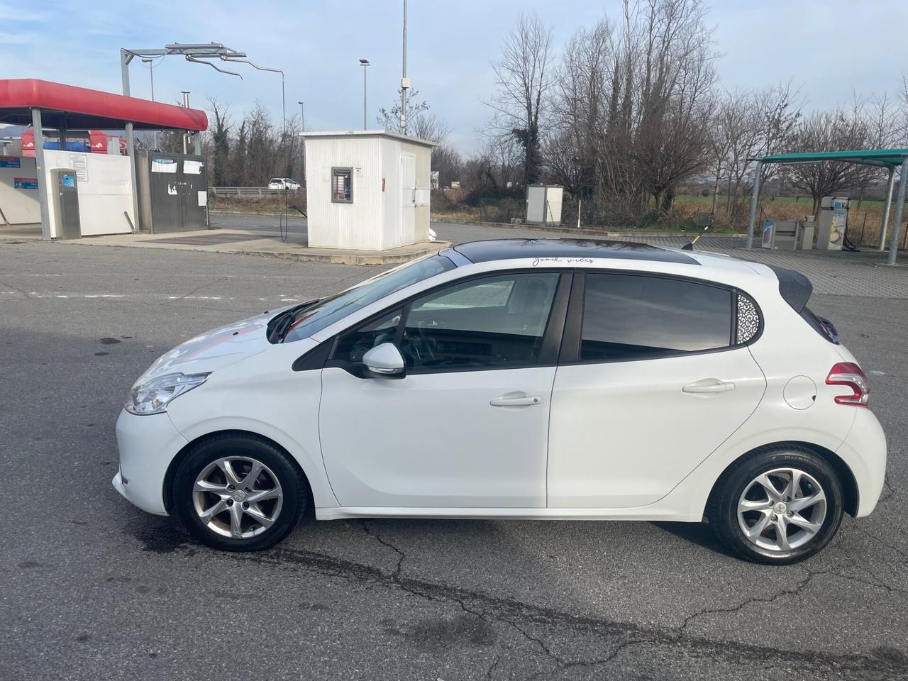 Peugeot 208 1.4 automatica euro 5