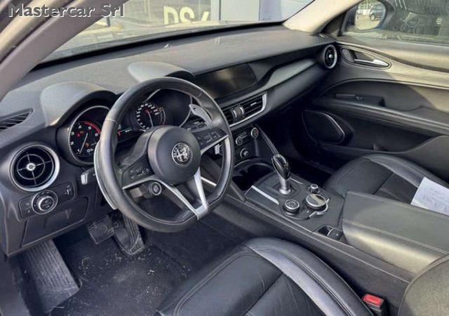 ALFA ROMEO Stelvio Stelvio 2017 2.2 t Super Q4 210cv auto - FP126SZ