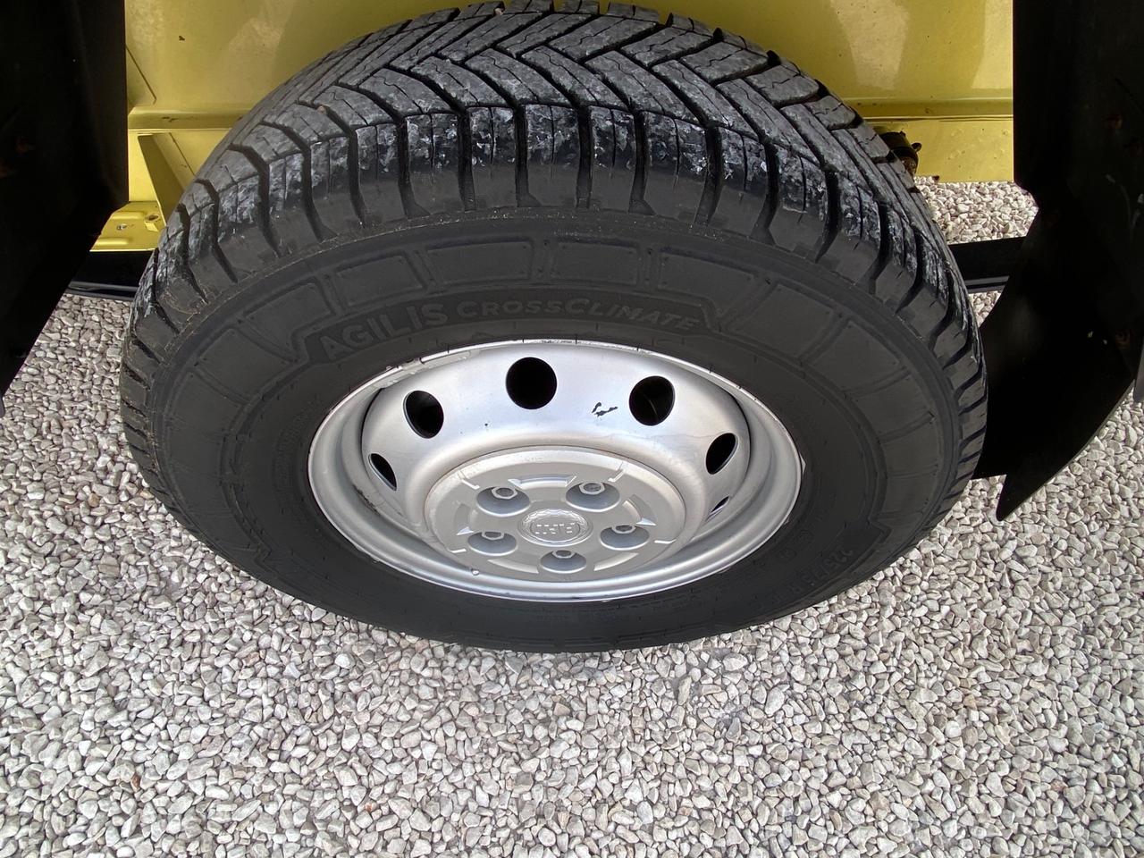 FIAT DUCATO MAXI 2.3MTJ 35 LH1 CASSONE FISSO 4.30MT PATENTE B