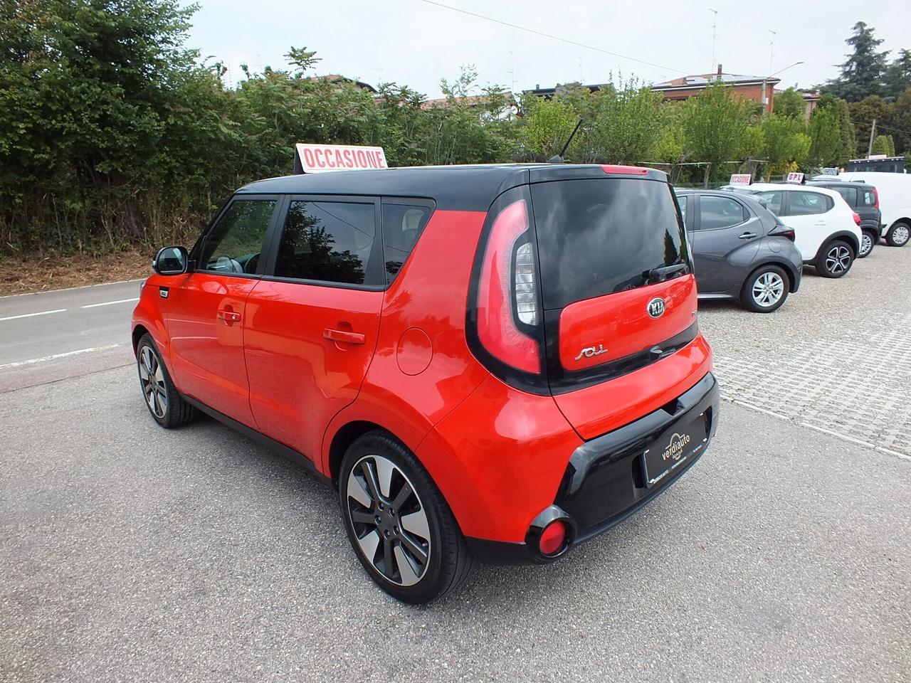 KIA SOUL 1.6 CRDi 136 CV EURO 6-RETROCAMERA-