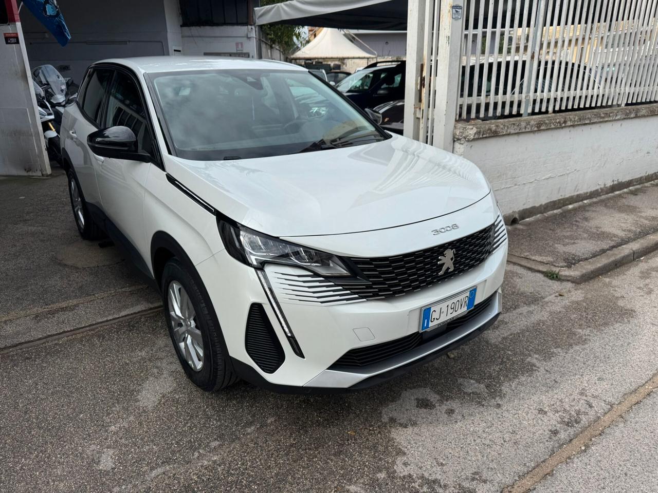 PEUGEOT 3008 BLUEHDI130 S&S EAT8 ACTIVE PACK 2022