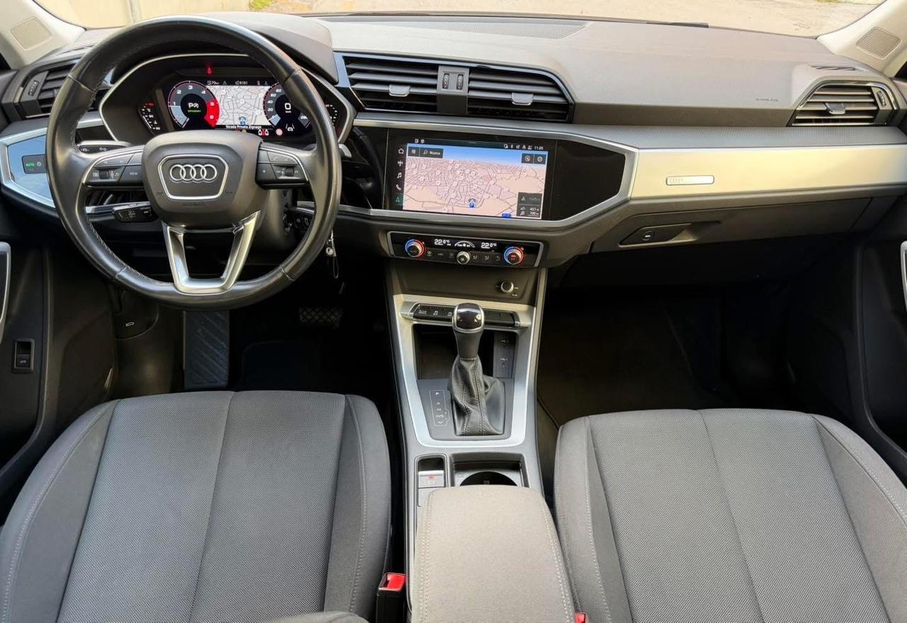 Audi Q3 Sportback 35 2.0 Tdi 150CV STronic