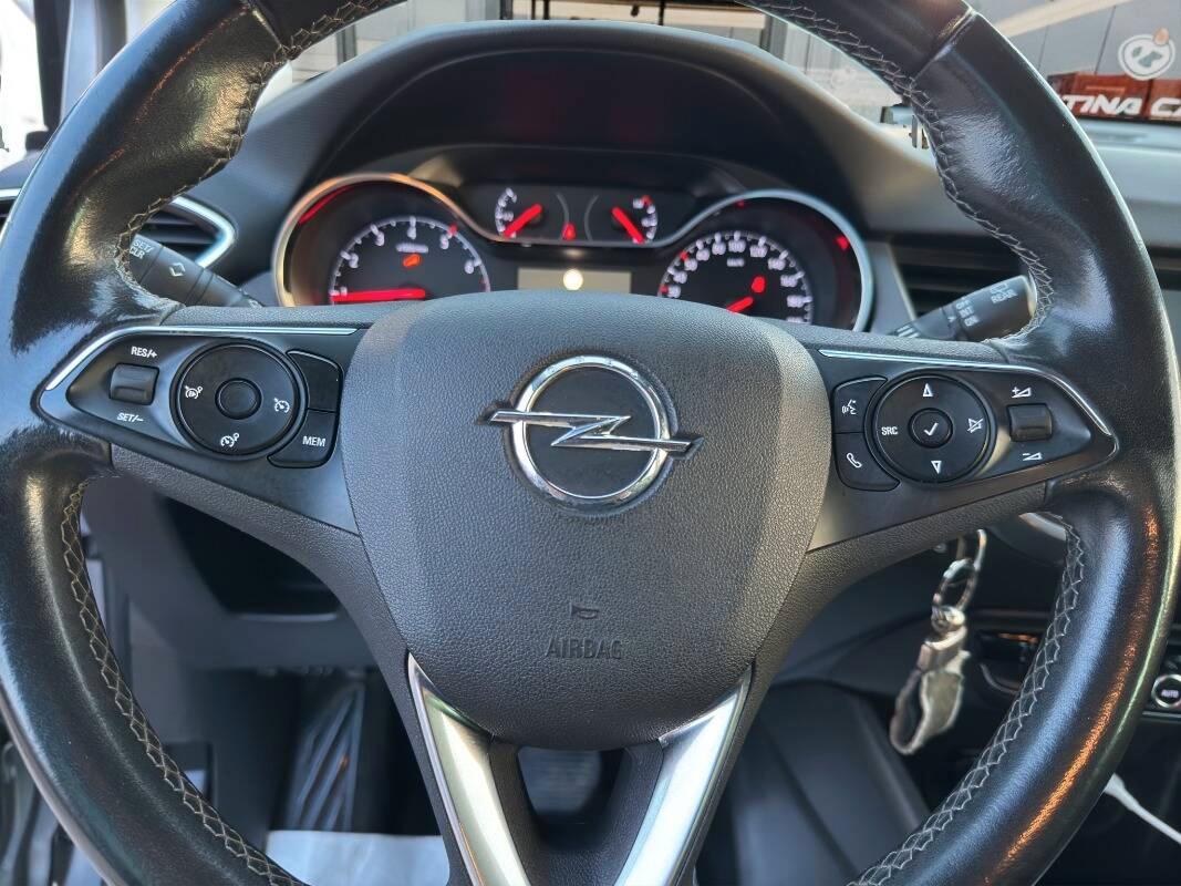 Opel Crossland 1.5 ecotec Elegance 120cv AUTOMATICA