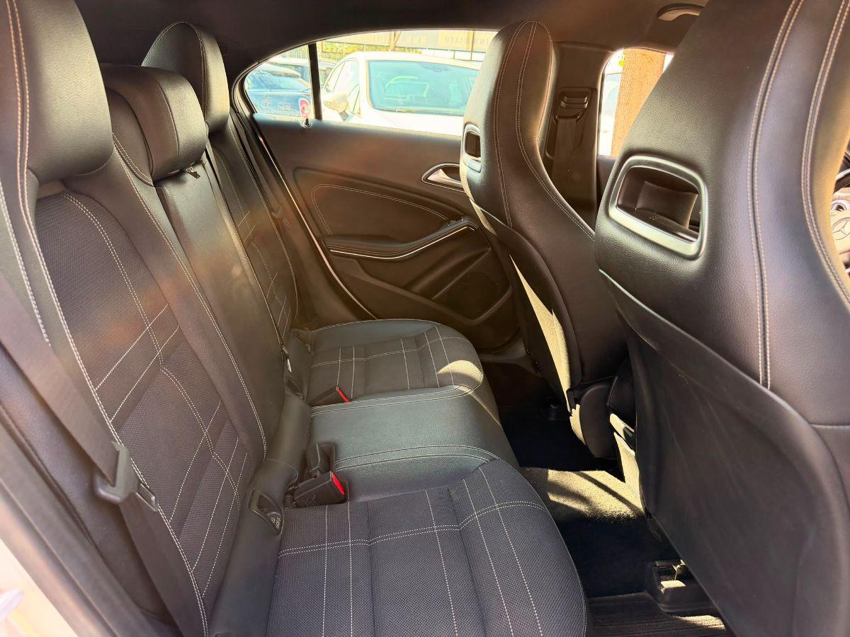 MERCEDES - Classe A - A 180 d Automatic Sport