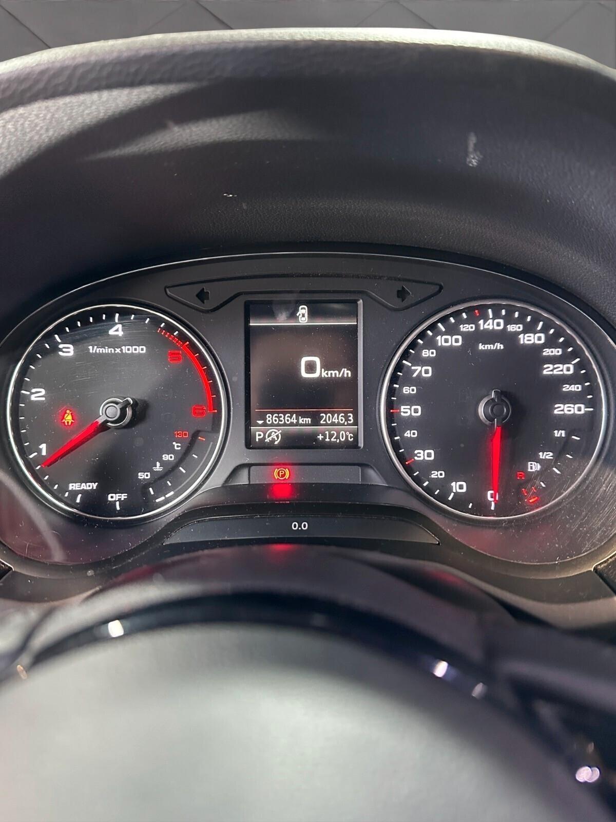 Audi Q2 2.0 TDI quattro S tronic Business