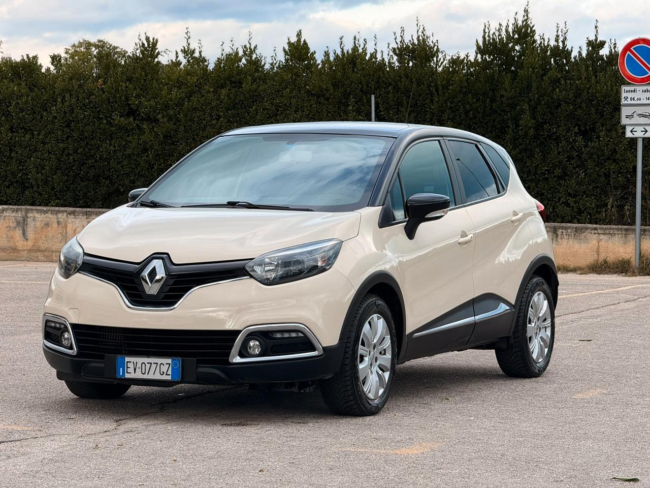 Renault Captur 1.5 dCi GARANZIA 12 MESI