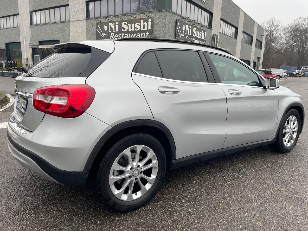 Mercedes-benz GLA 180 d Automatik*Navi*Neopatentati*