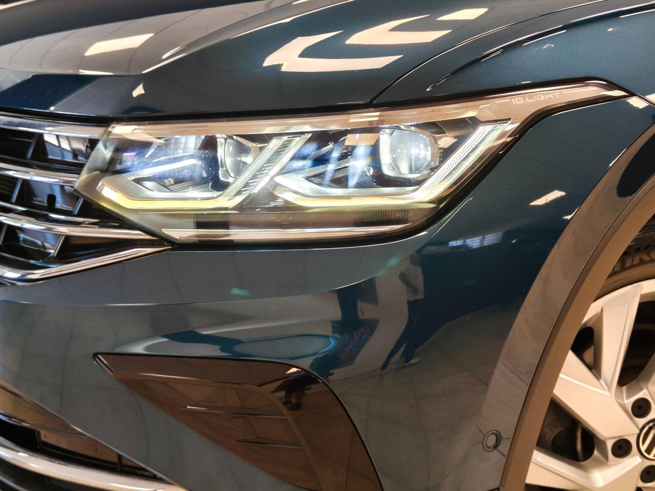 Volkswagen Tiguan 2.0 TDI 150 CV SCR DSG Elegance