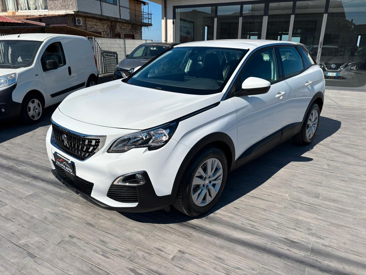 Peugeot 3008 BlueHDi 130 S&S EAT8 Business