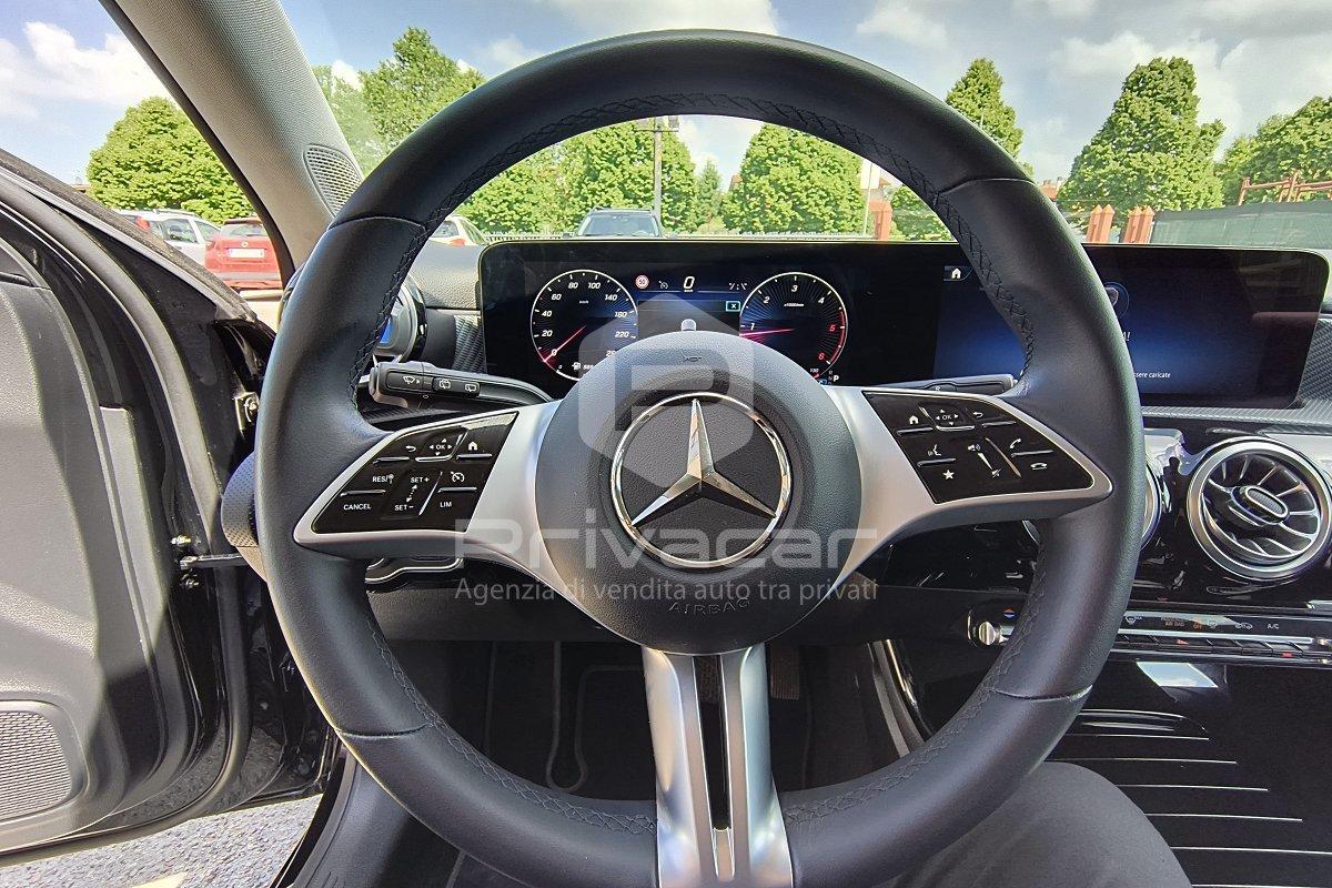 MERCEDES A 180 d Automatic Progressive Advanced Plus