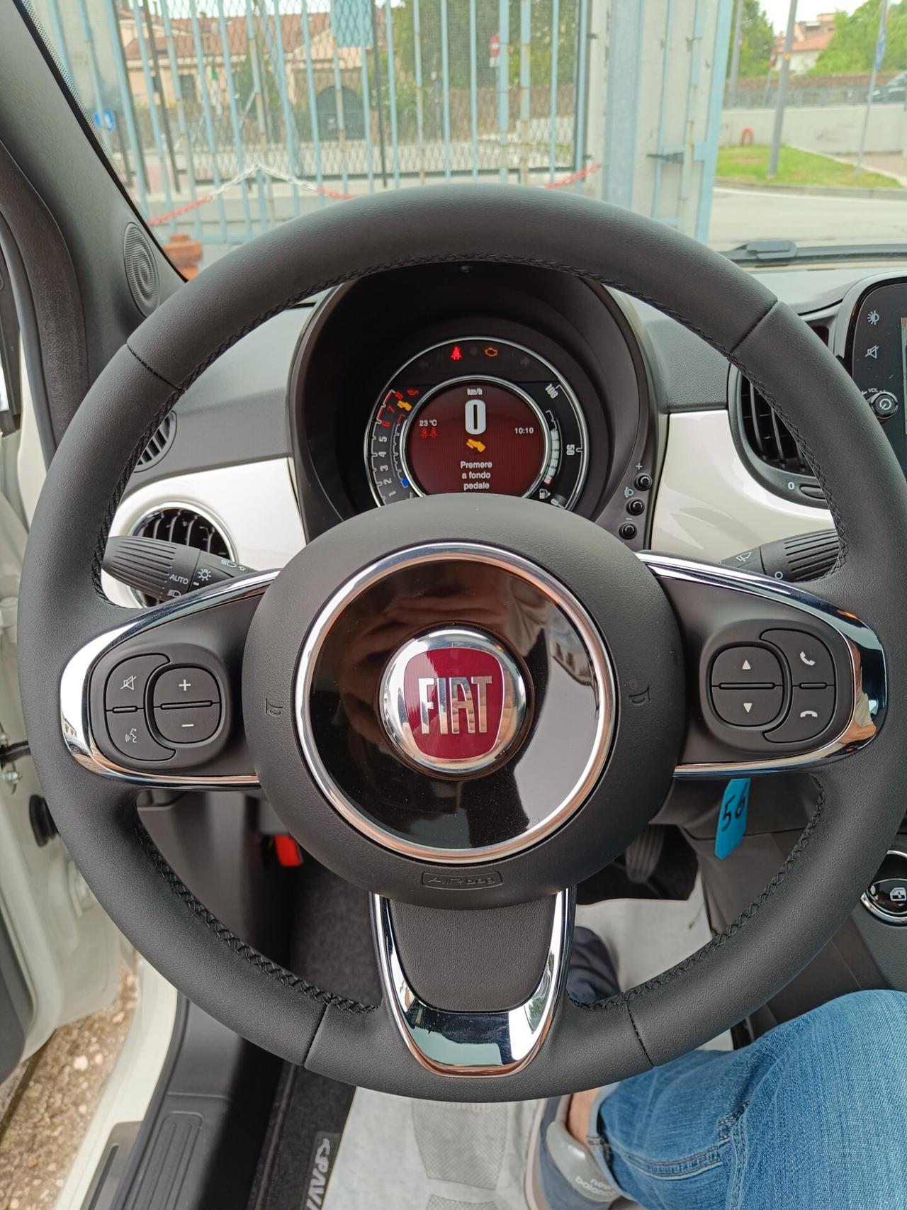 Fiat 500 1.0 Hybrid Dolcevita