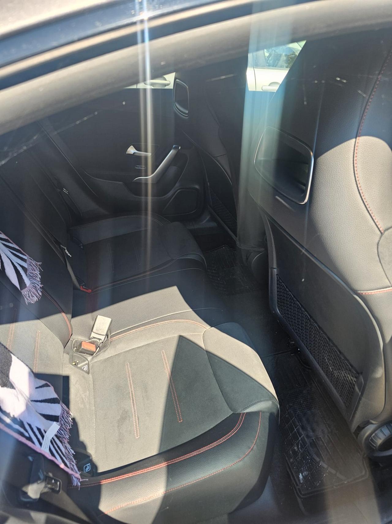 Mercedes-benz CLA 180 CLA 180 d Automatic Executive