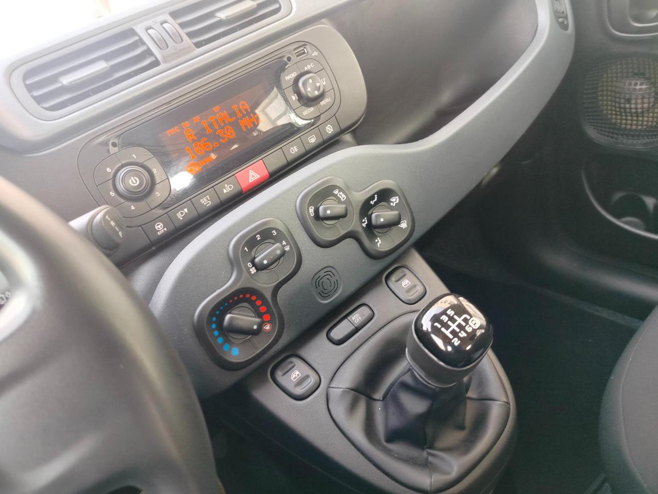 Fiat Panda 1.0 firefly hybrid s&s 70cv