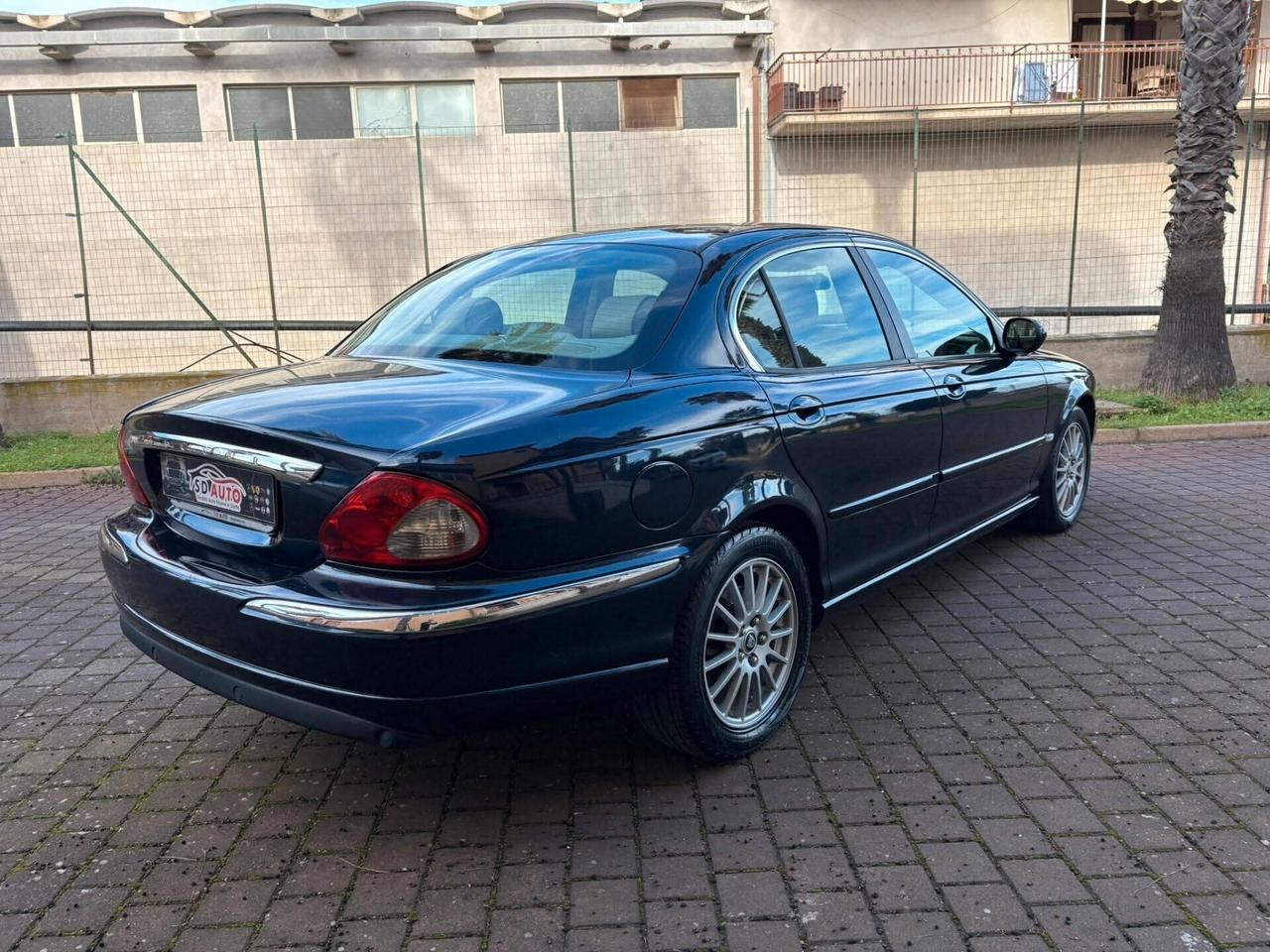 Jaguar X-Type 2.2D cat Classic/