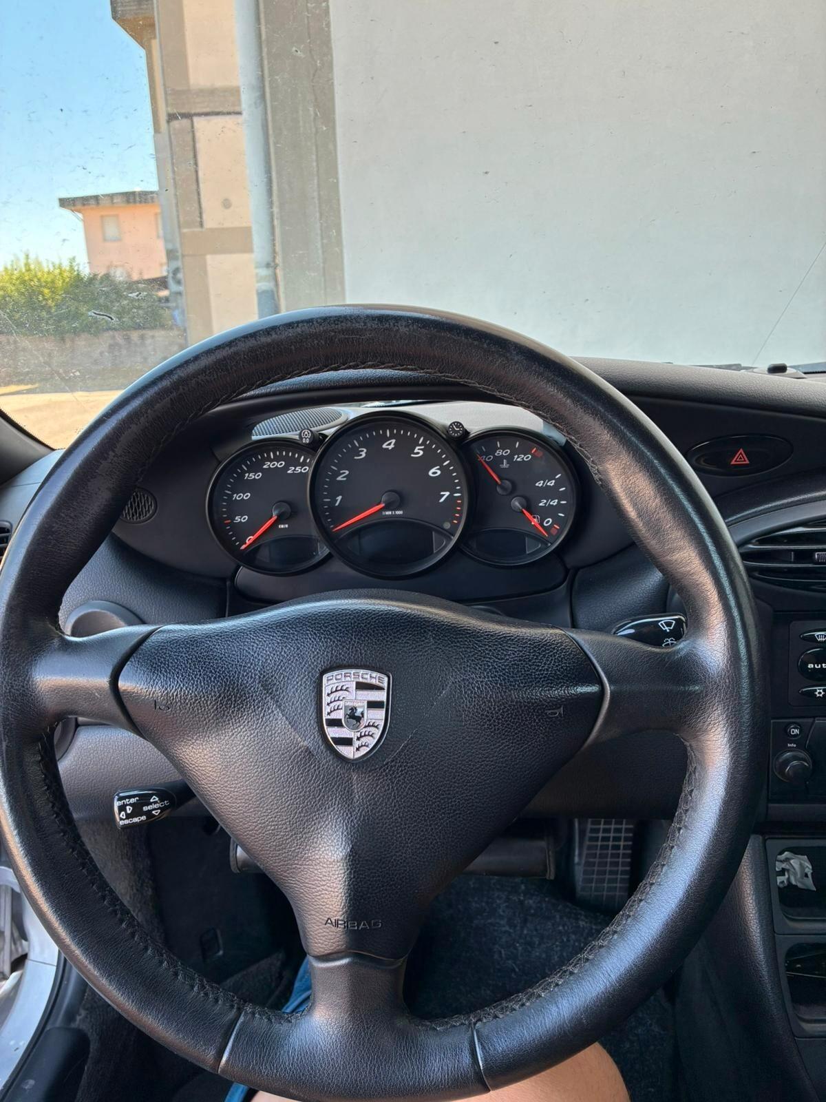 Porsche Boxster 2.7i 24V cat