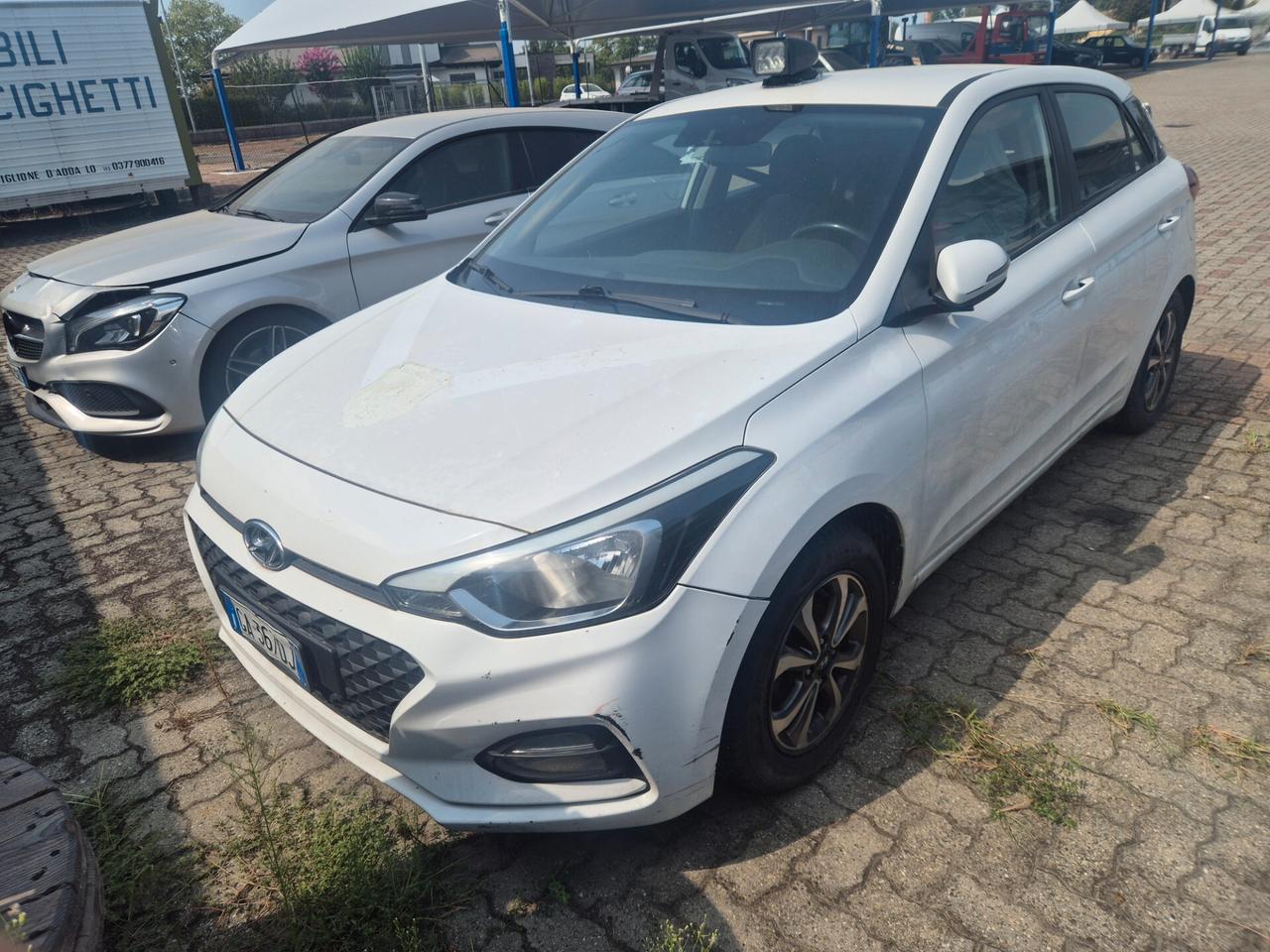 Hyundai i20 1.2 5 porte Econext Tech motore da sostituire