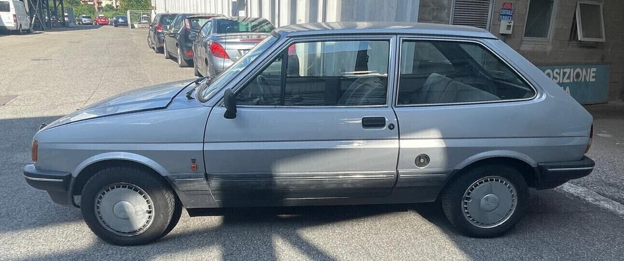 FORD FIESTA 1.1 49Cv. GHIA AUTOMATICA
