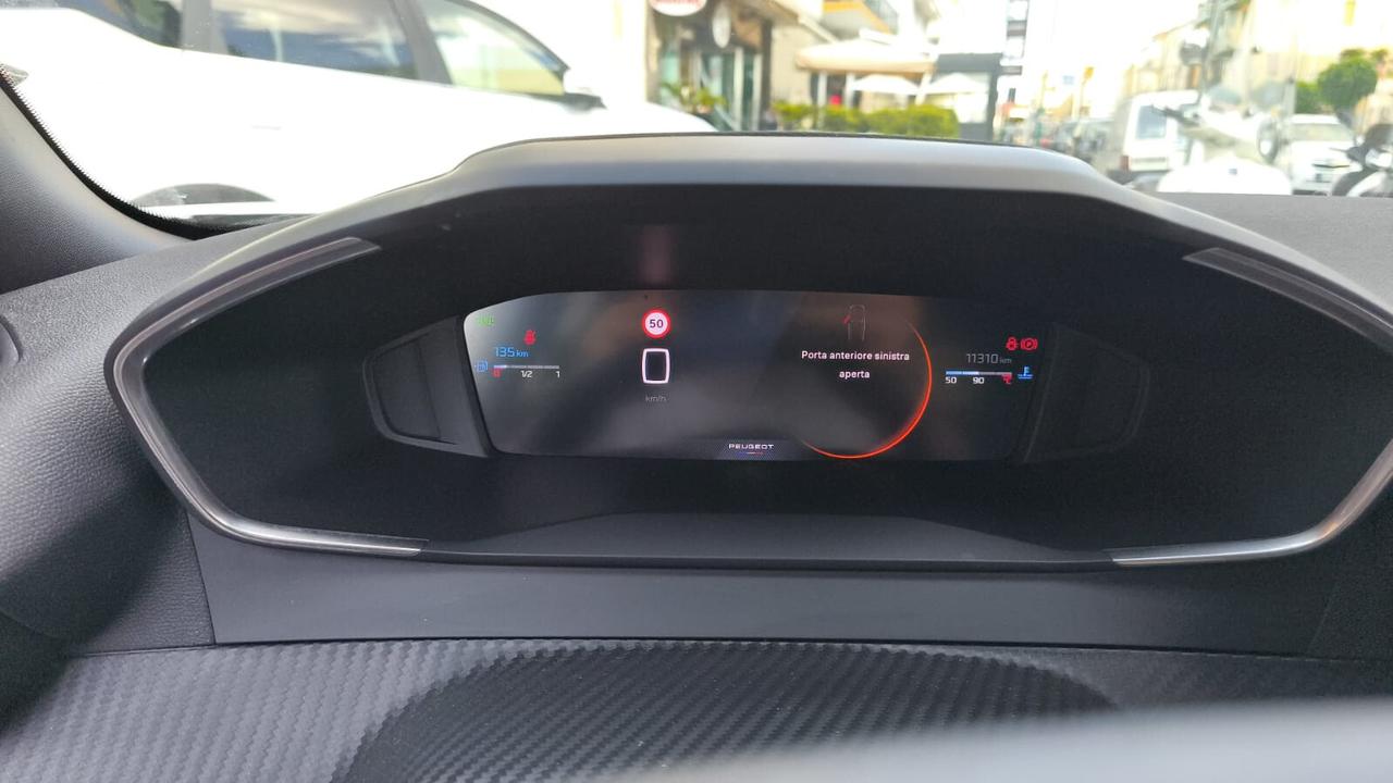 PEUGEOT 2008 1.2 PureTech 100cv Allure 2023 USATO