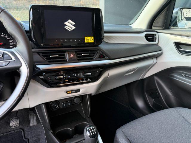 SUZUKI Swift 1.2 Hybrid 4WD AllGrip Top Navi DAB+ LED