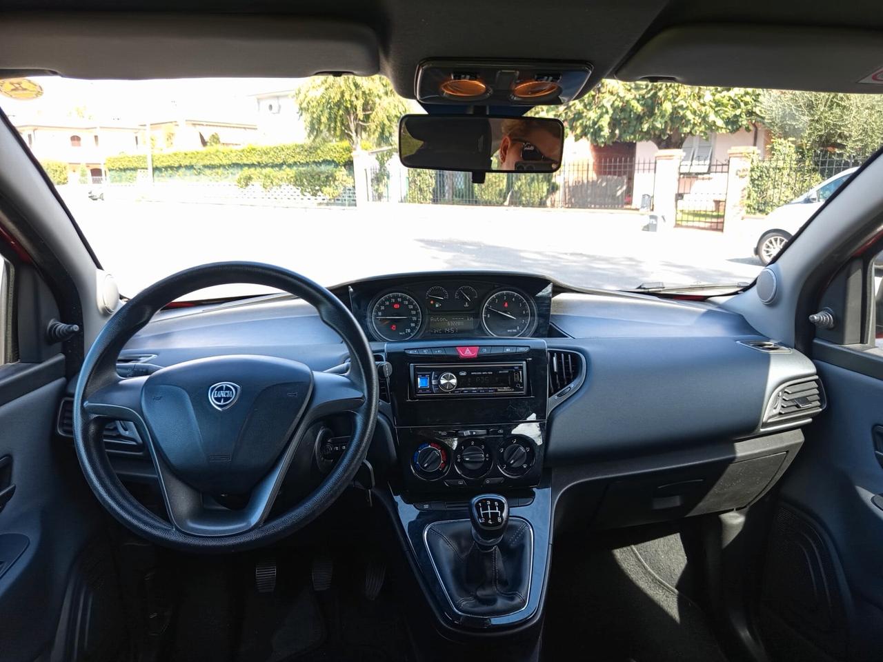 Lancia Ypsilon 1.2 69 CV 5 porte Mya