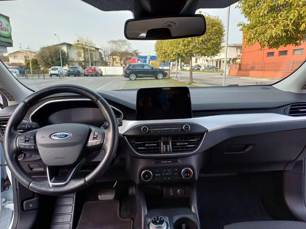 Ford Focus 1.5 EcoBlue 120 CV automatico SW Business Co-Pilot