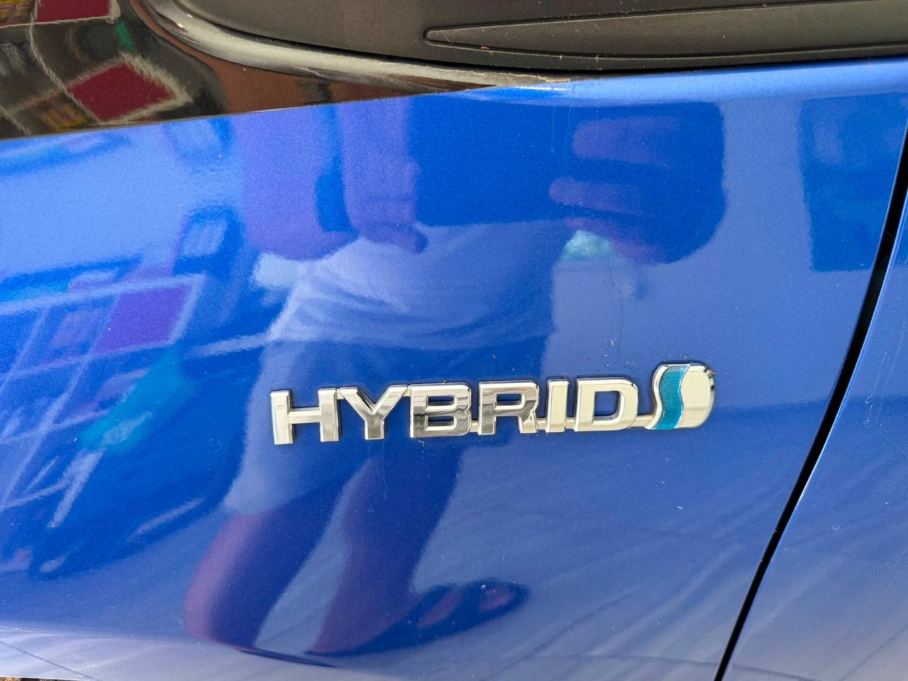 Toyota Yaris 1.5 ibrida 100.00 KM anno 2018