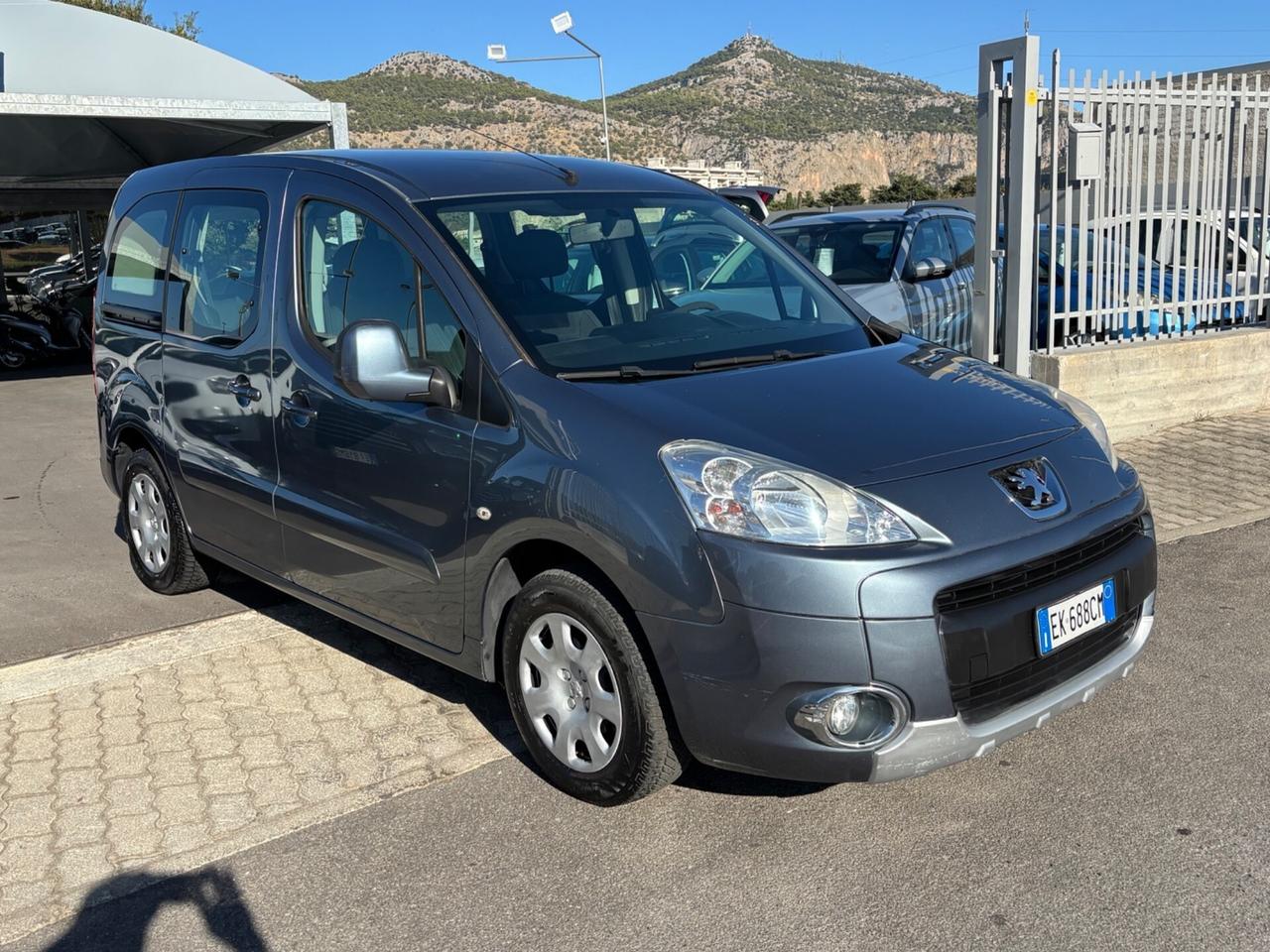 Peugeot Partner Tepee 1.6 HDi 92CV Outdoor