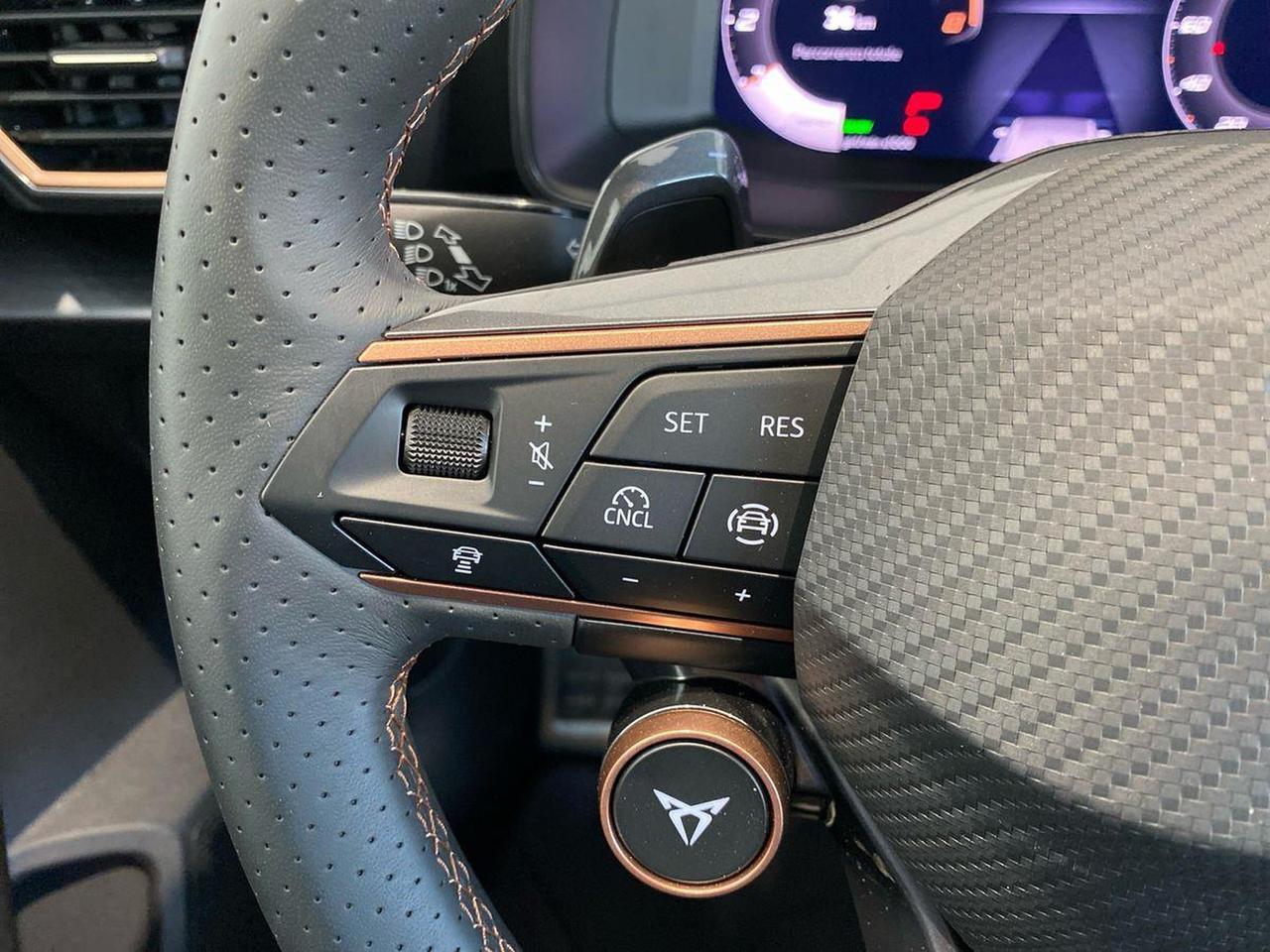 Cupra Leon 1.5 hybrid 150cv dsg