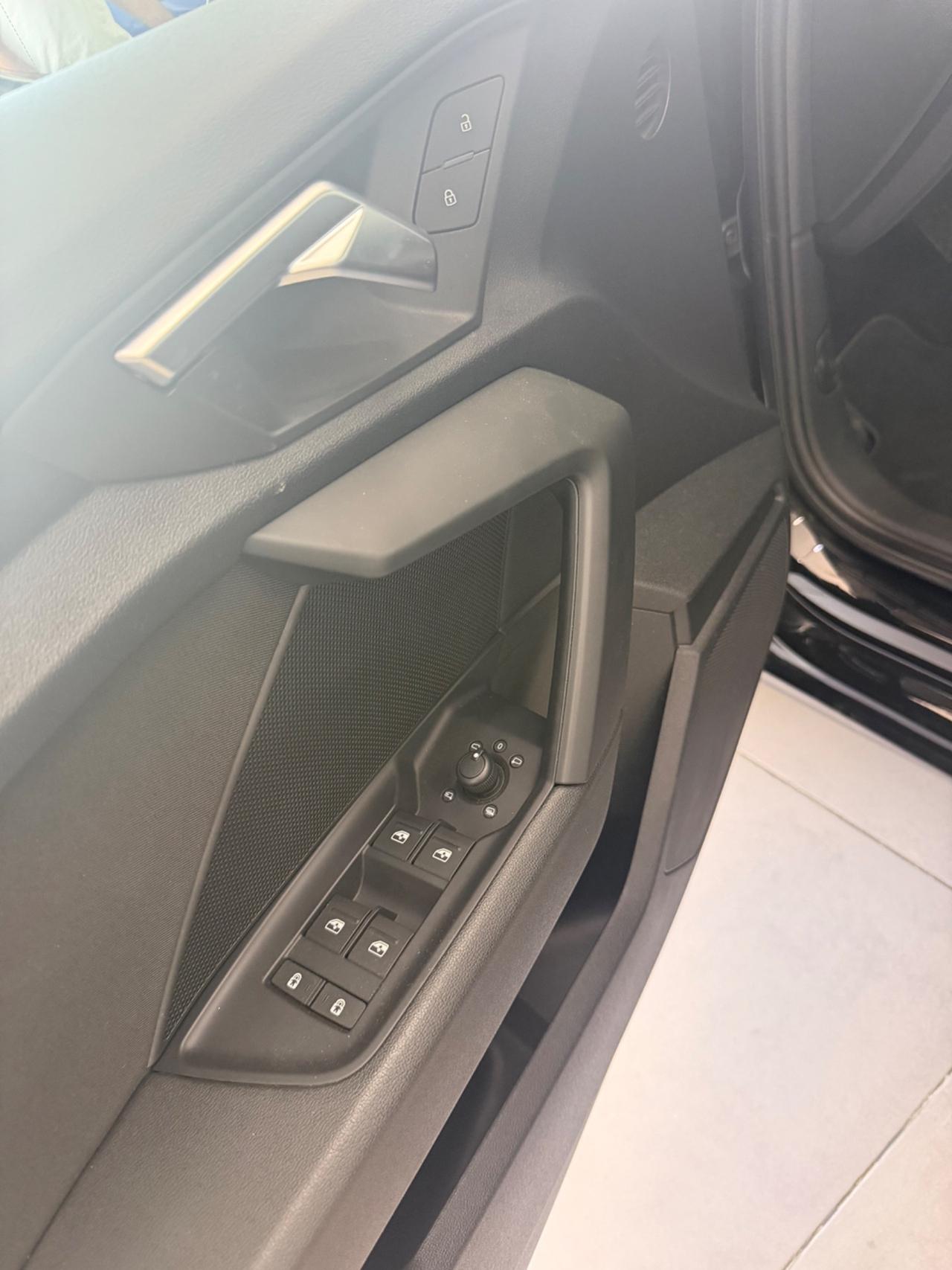 Audi A3 SPB 35 TDI S tronic line edition FINANZIABILE