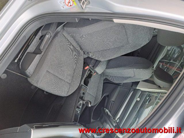 VOLKSWAGEN Golf 2.0 TDI 115 CV SCR Life - MINI RATA