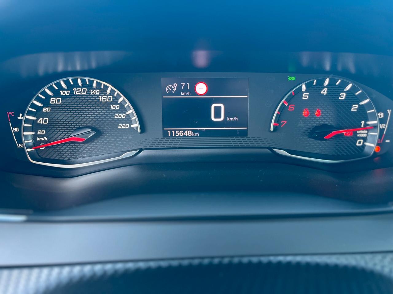 Peugeot 208 BlueHDi 100 Stop&Start 5 porte - N1 ( autocarro )