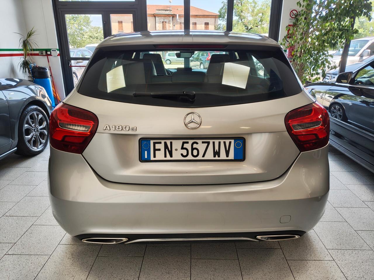 MERCEDES-BENZ A 180D AUTOMATIC SPORT NEOPATENTATI