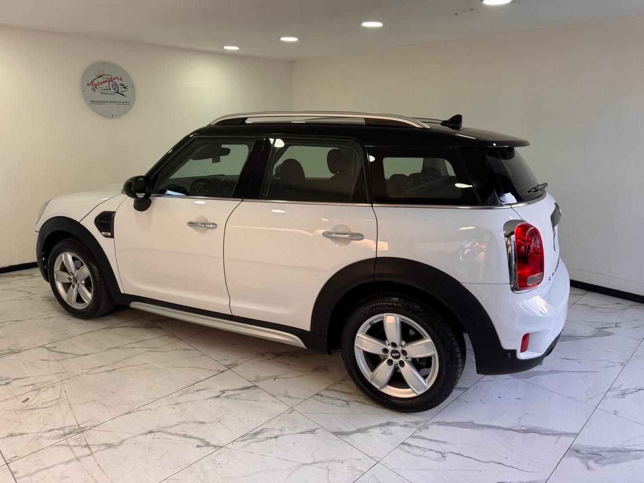 Mini Cooper D Countryman 2.0-2019-garantita