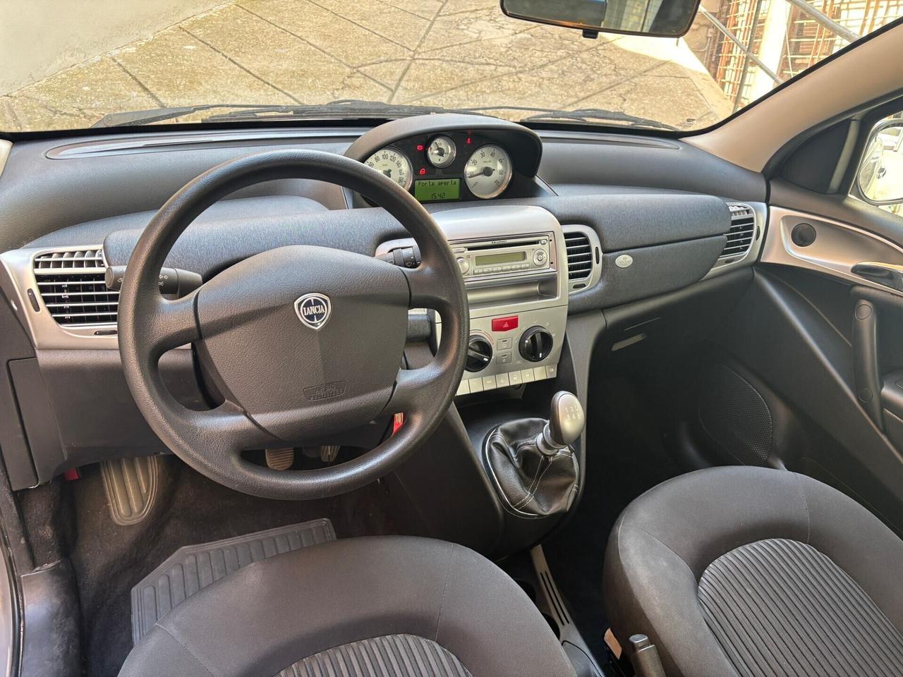 Lancia Ypsilon 1.2 - 19.000 KM ORIGINALI