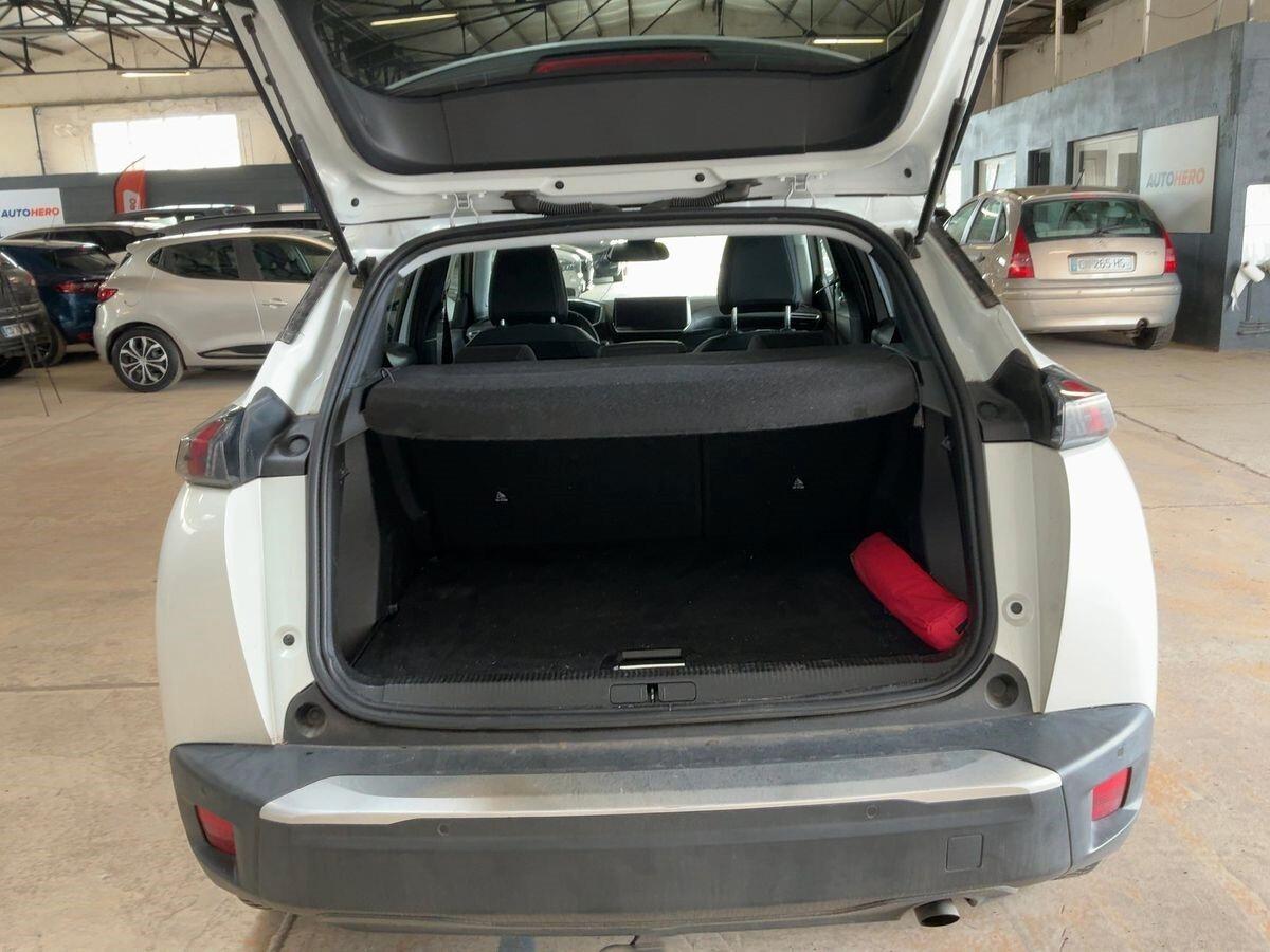 Peugeot 2008 PureTech 100 S&S Allure Pack- bianco perla