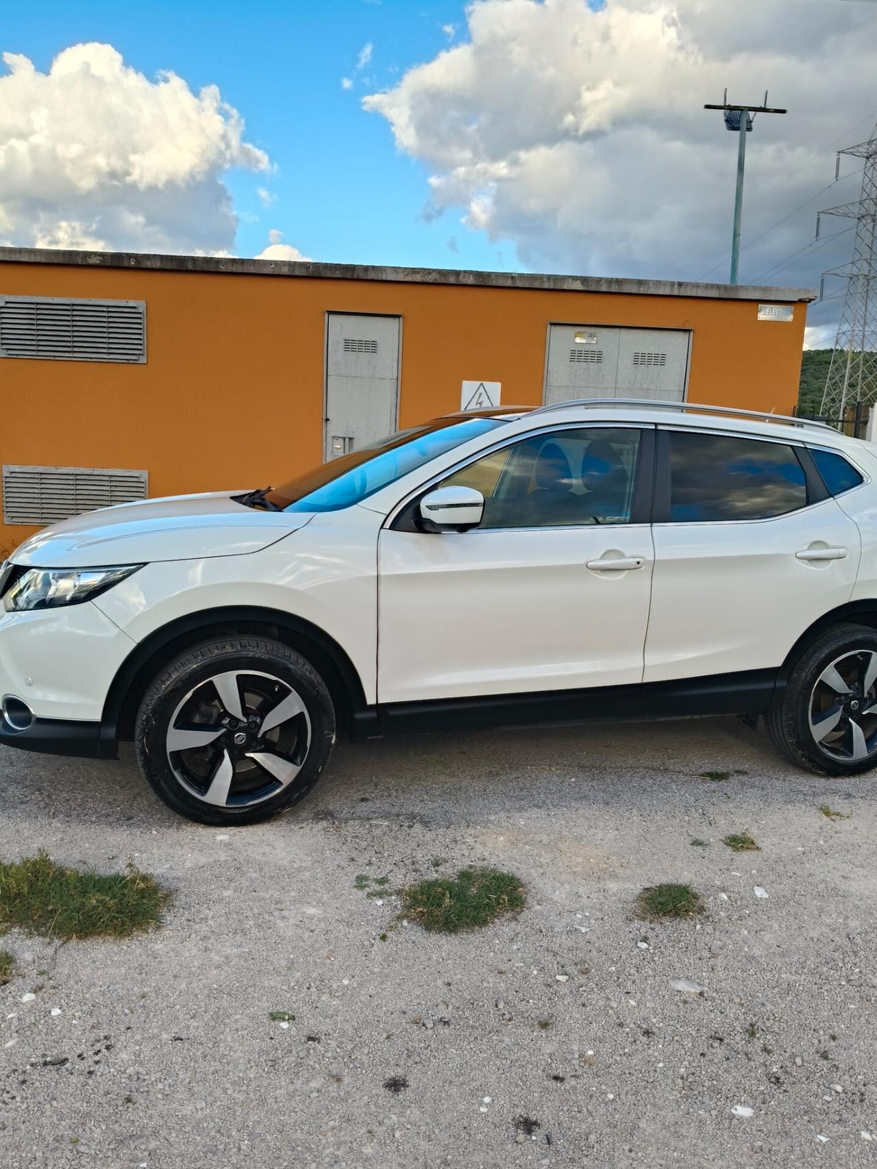 Nissan Qashqai 1.5 dCi Tekna
