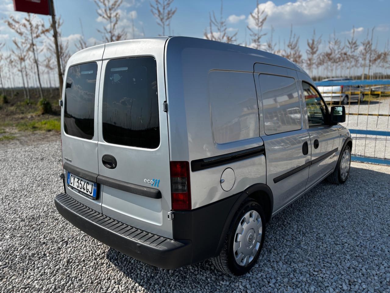 Opel Combo 1.6 CNG Metano 4p. Van Vetrato