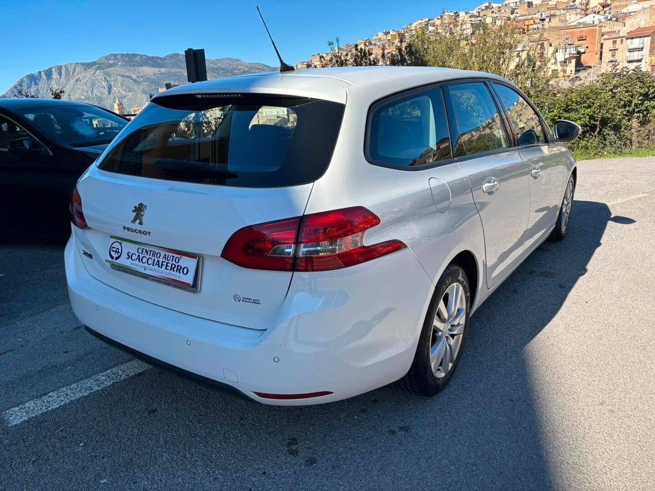 Peugeot 308 BlueHDi 100 S&S SW Active